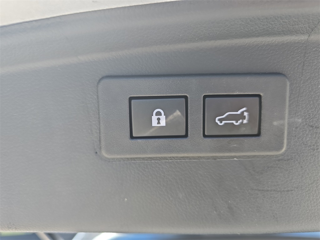 2023 Subaru Outback Premium photo 12