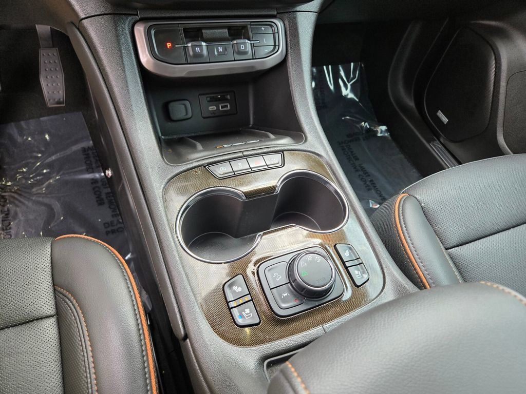 2023 Gmc Acadia AT4 photo 17