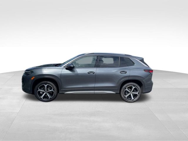 2025 Volkswagen Tiguan SE photo 2