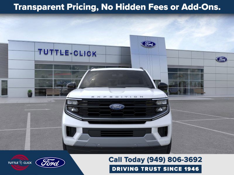 2025 Ford Expedition MAX Platinum photo 4