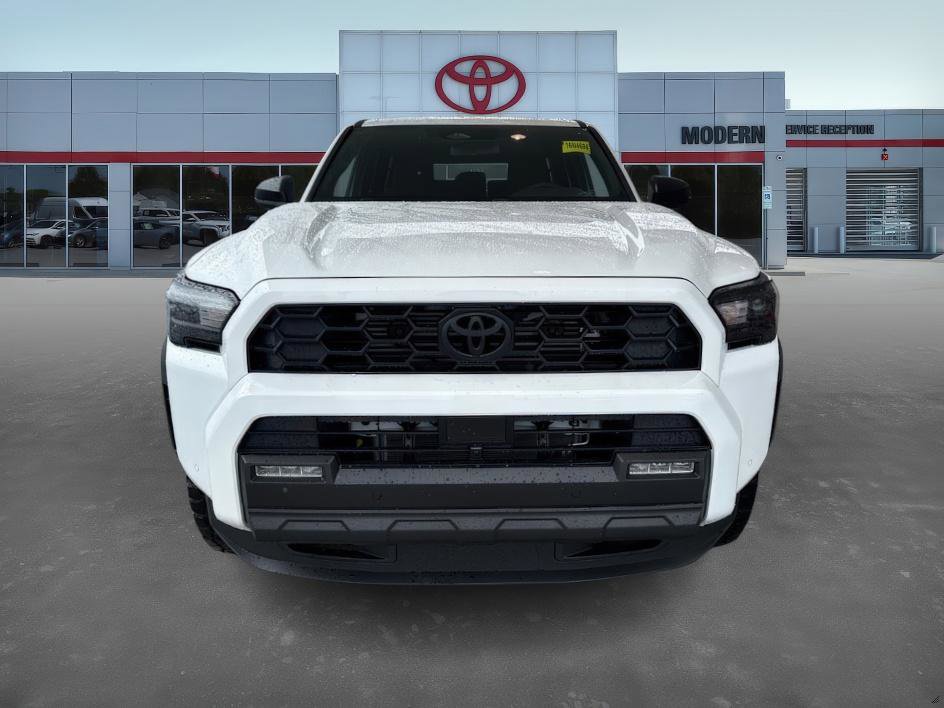 2025 Toyota 4Runner TRD Off-Road photo 2
