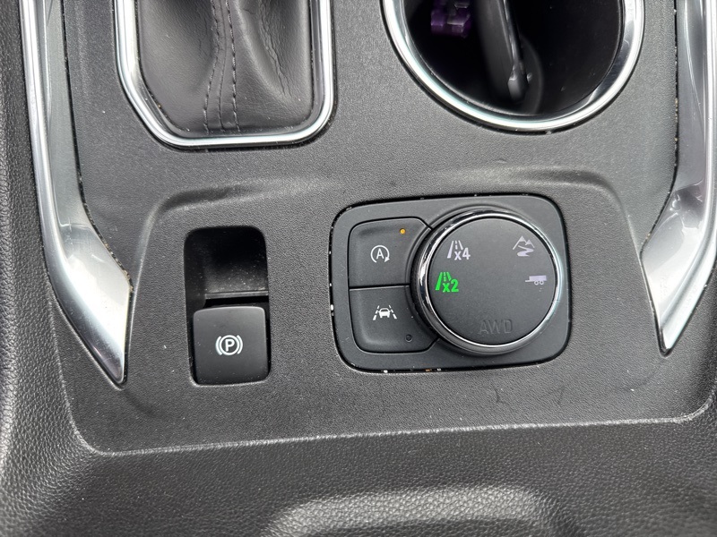 2022 Chevrolet Traverse Premier photo 12