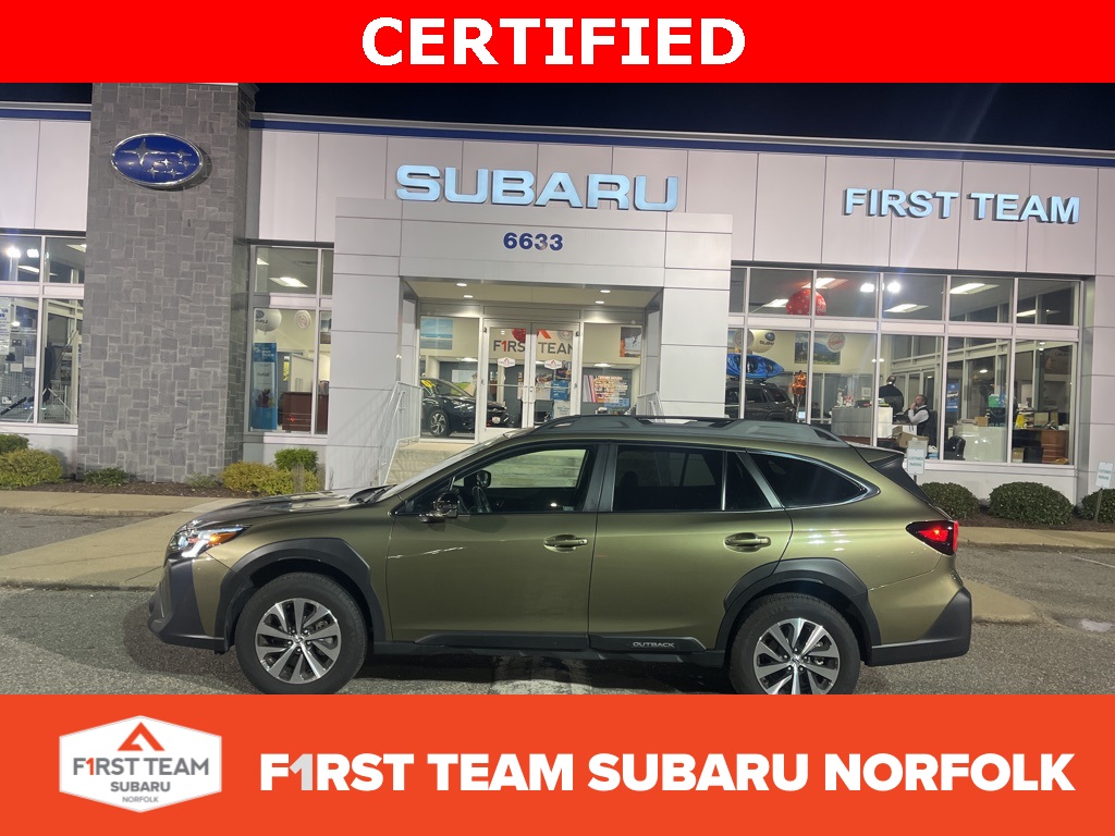 2025 Subaru Outback Premium's photo