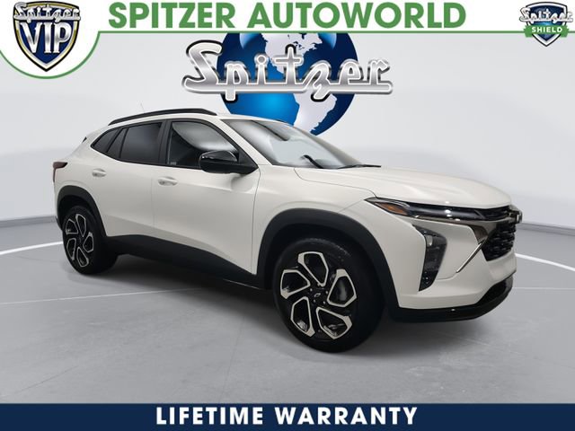 2026 Chevrolet Trax RS's photo