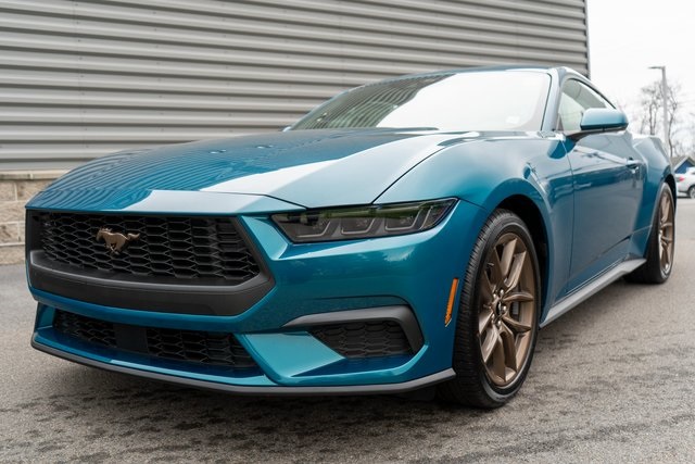 2026 Ford Mustang EcoBoost photo 2