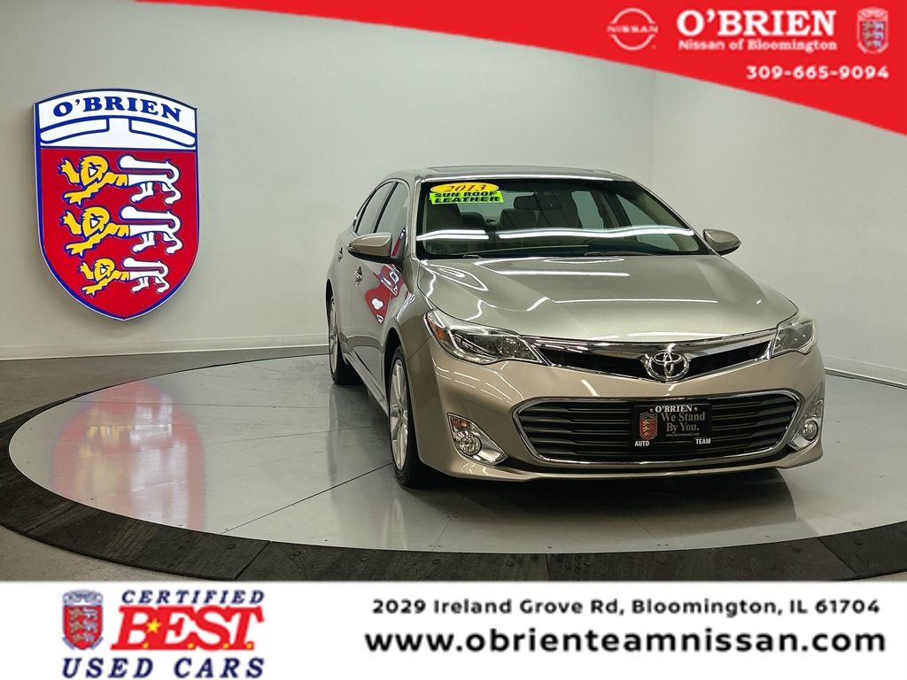 2013 Toyota Avalon XLE Touring's photo