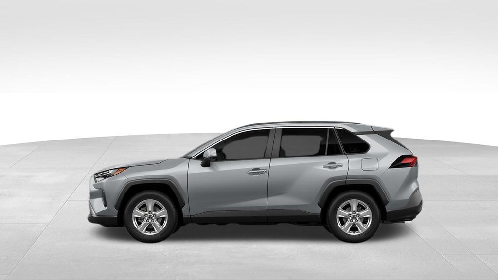 2025 Toyota RAV4 XLE photo 4