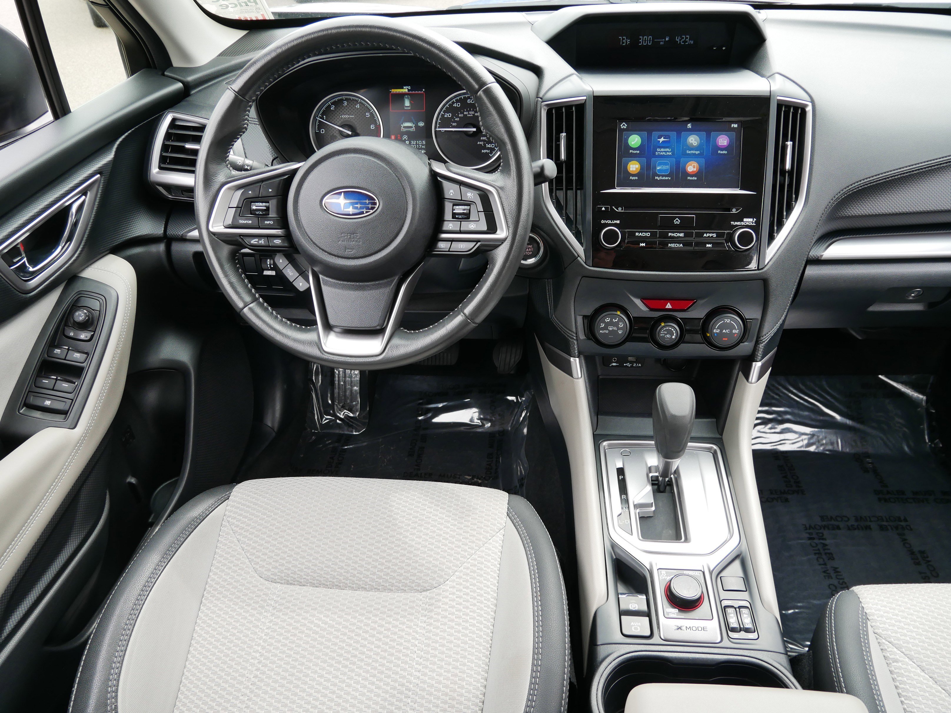 2022 Subaru Forester Premium photo 9