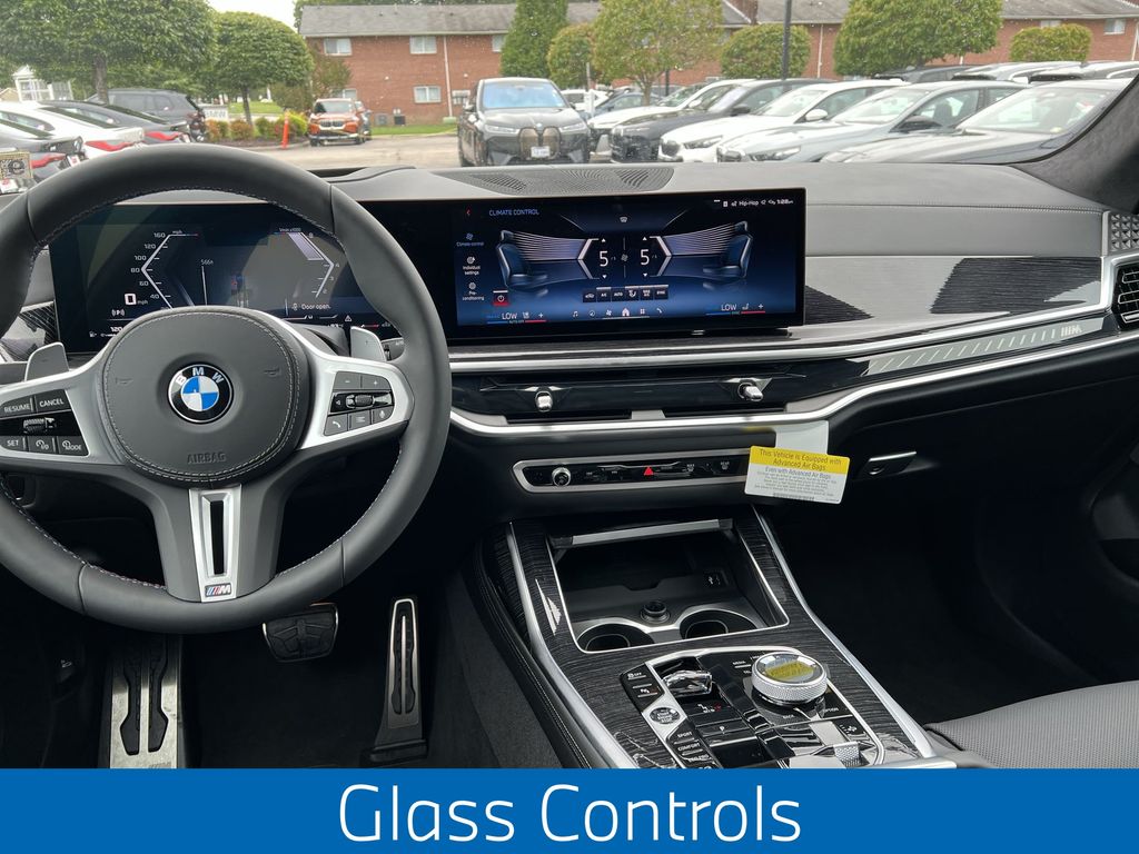 2025 Bmw X7 M60i photo 27