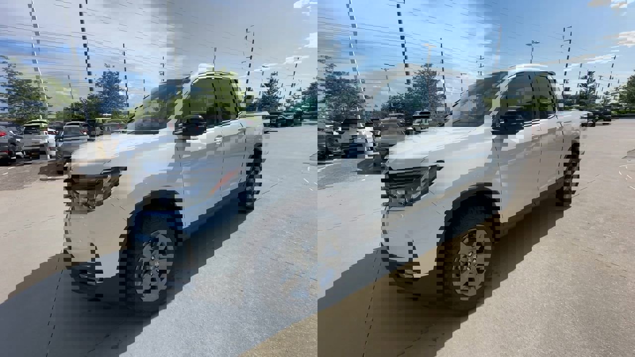 2025 Honda Ridgeline TrailSport photo 4