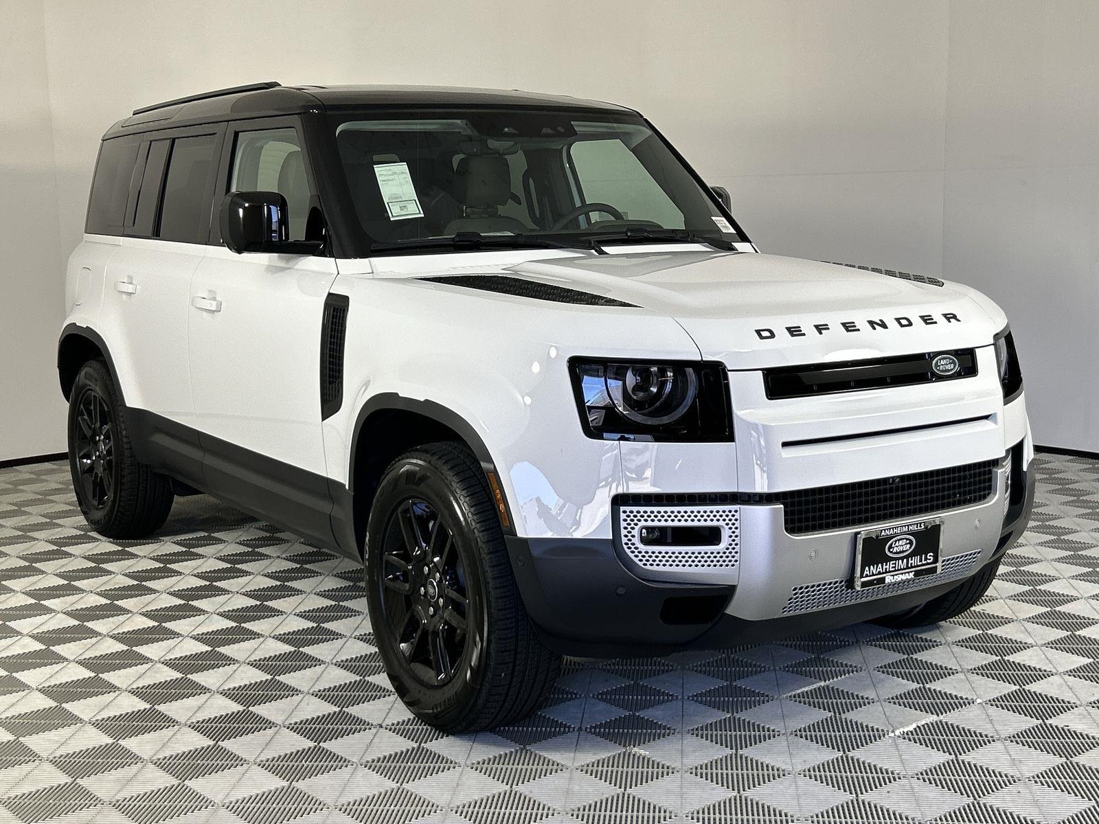 2025 Land Rover Defender 110 S photo 7
