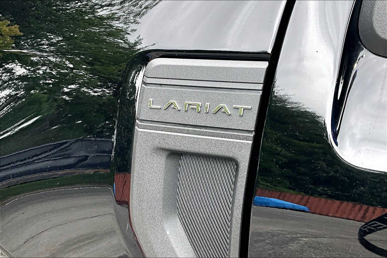 2024 Ford Maverick Lariat photo 9