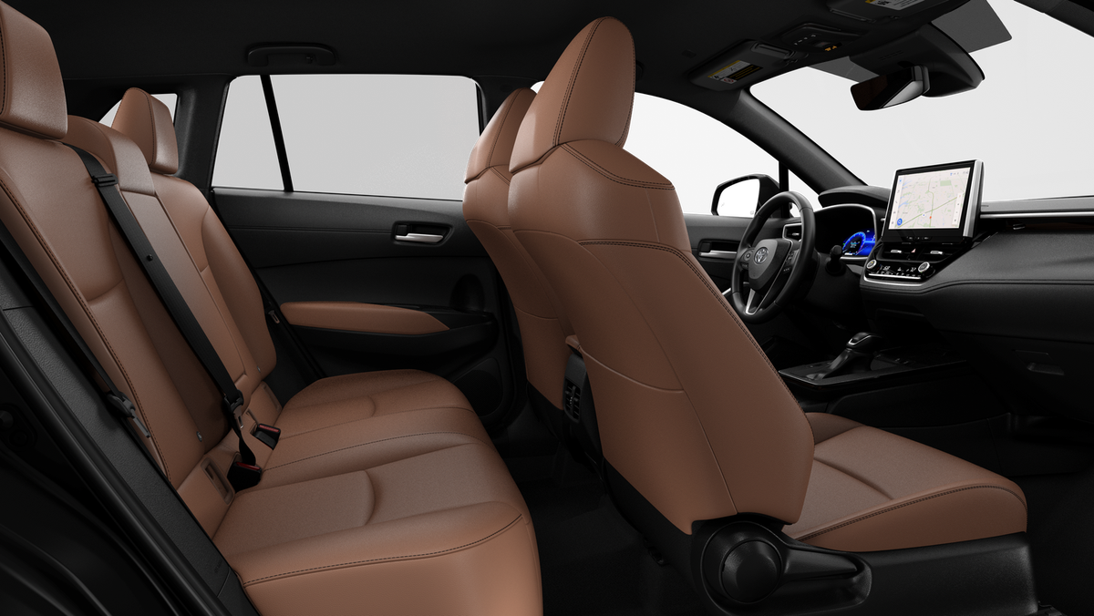 2026 Toyota Corolla Cross XLE photo 3