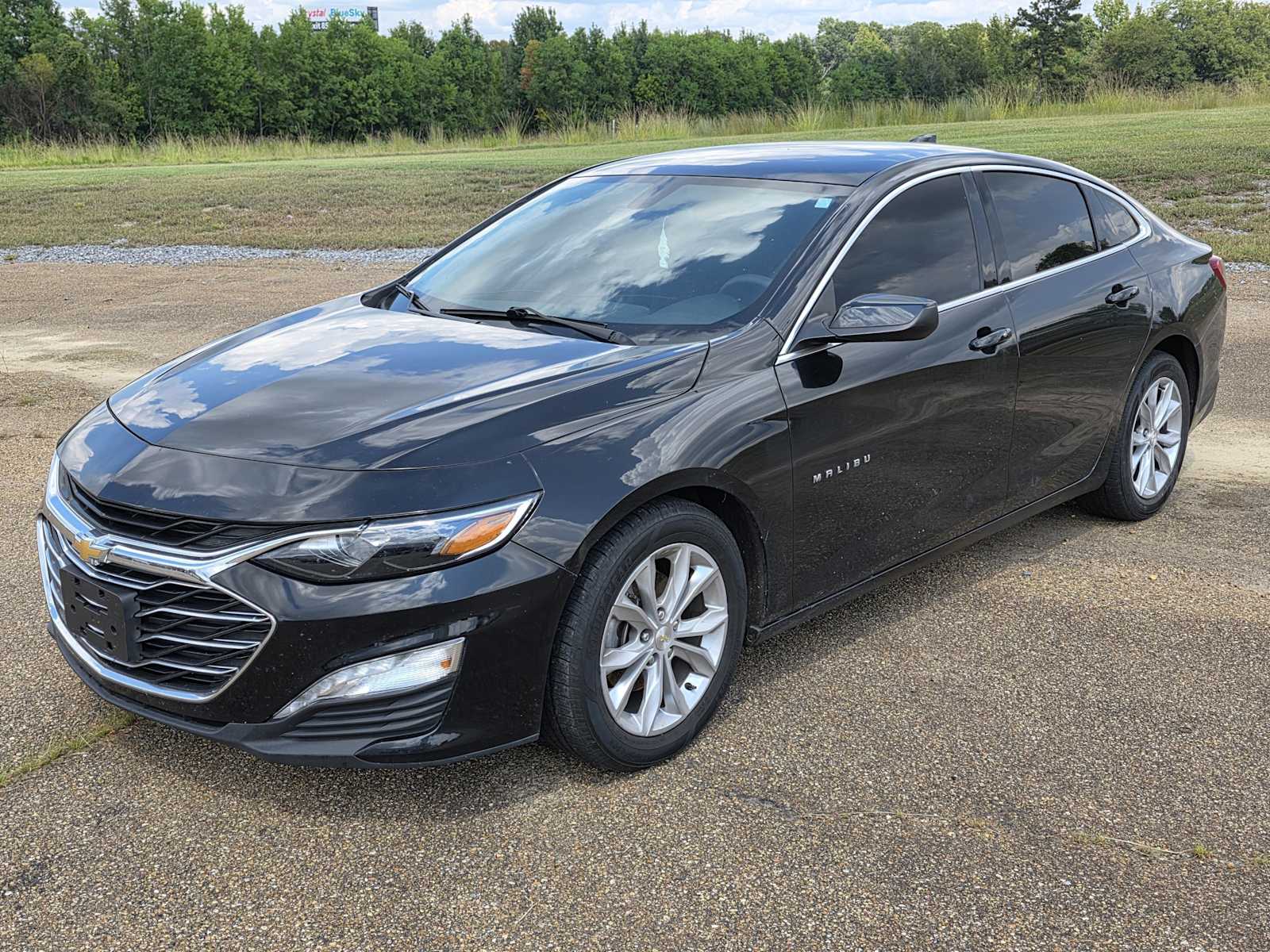 2021 Chevrolet Malibu 1LT photo 3