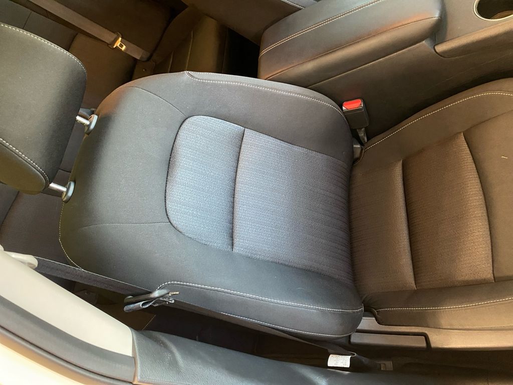 2022 Nissan Altima 2.5 SV photo 8