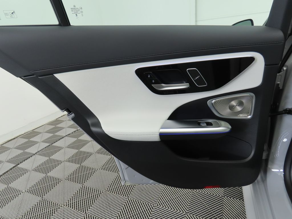 2025 Mercedes Benz C 300 4MATIC photo 26