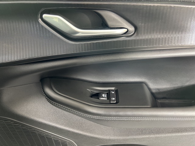 2025 Jeep Grand Cherokee Laredo Altitude photo 10