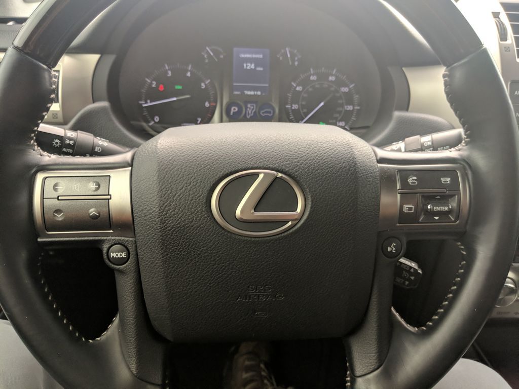 2019 Lexus GX 460 photo 21