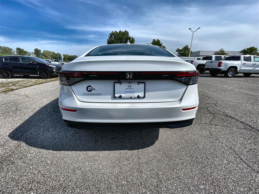 2023 Honda Accord LX photo 7