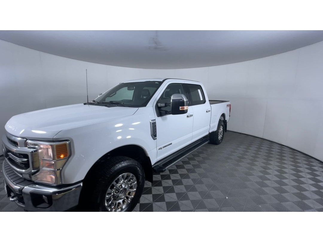 2022 Ford F-250 Lariat photo 3