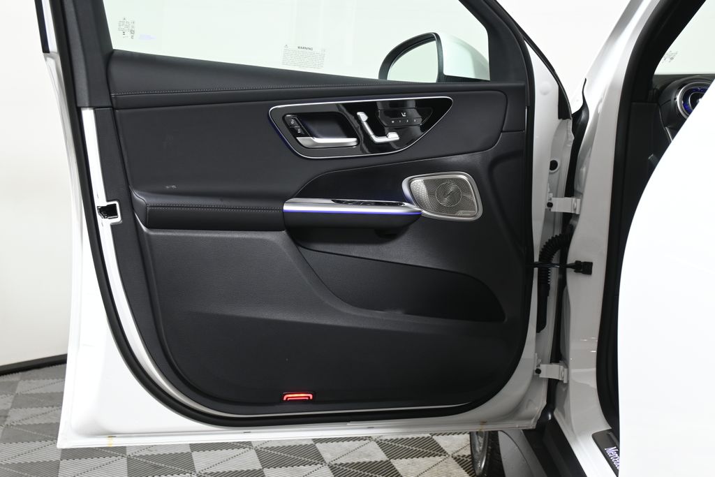 2025 Mercedes Benz GLC 300 4MATIC photo 19