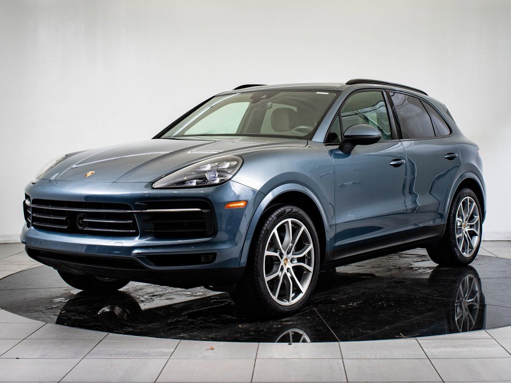 2019 Porsche Cayenne Base's photo