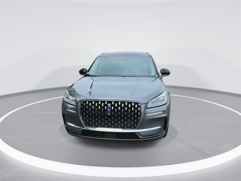 2024 Lincoln Corsair Grand Touring photo 3