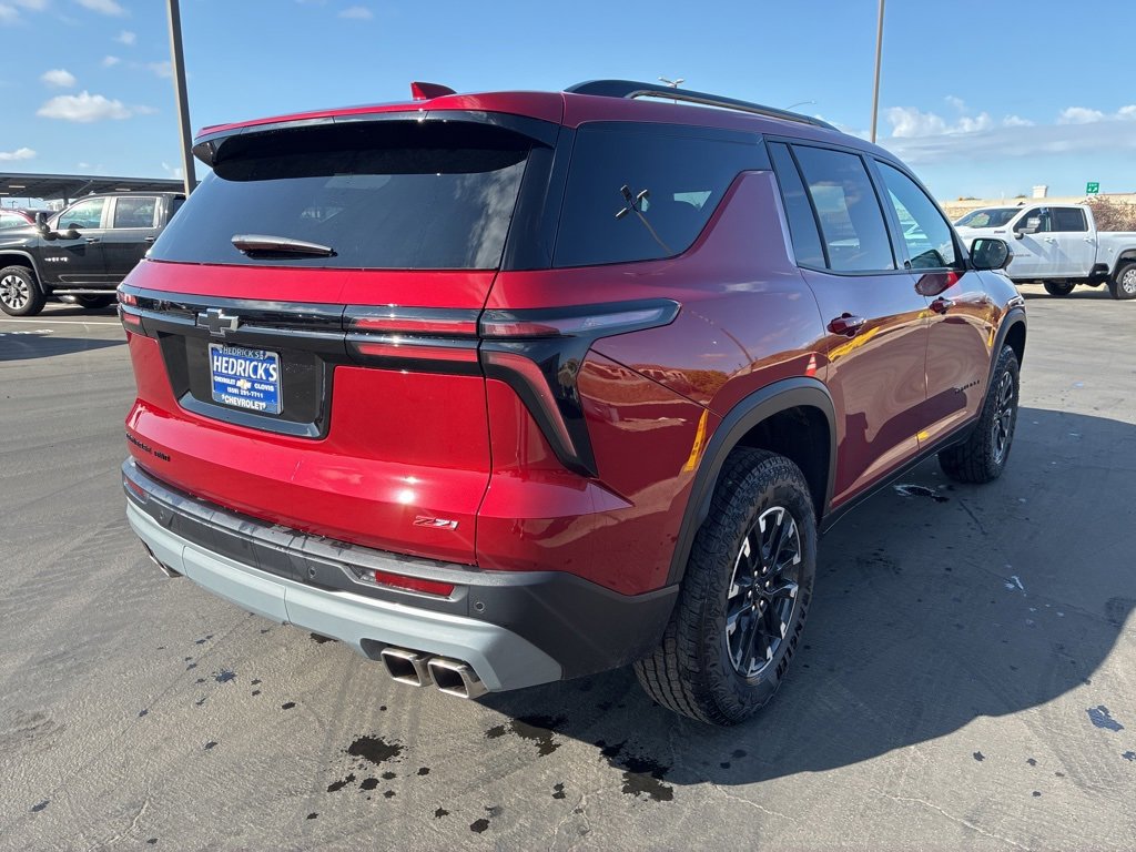 2026 Chevrolet Traverse Z71 photo 3
