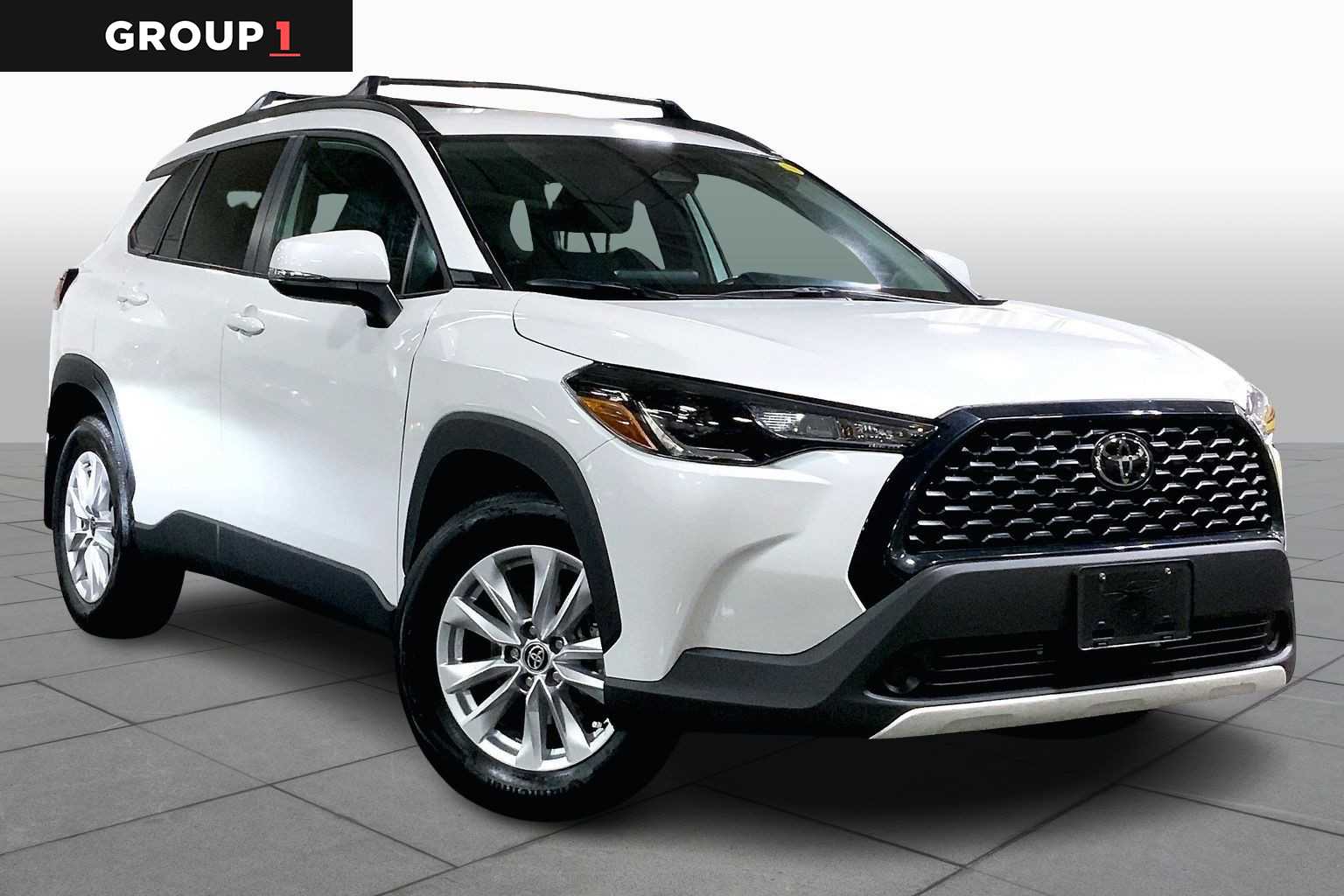 Used 2023 Toyota Corolla Cross LE with VIN 7MUCAABG5PV058421 for sale in Northfield, Minnesota