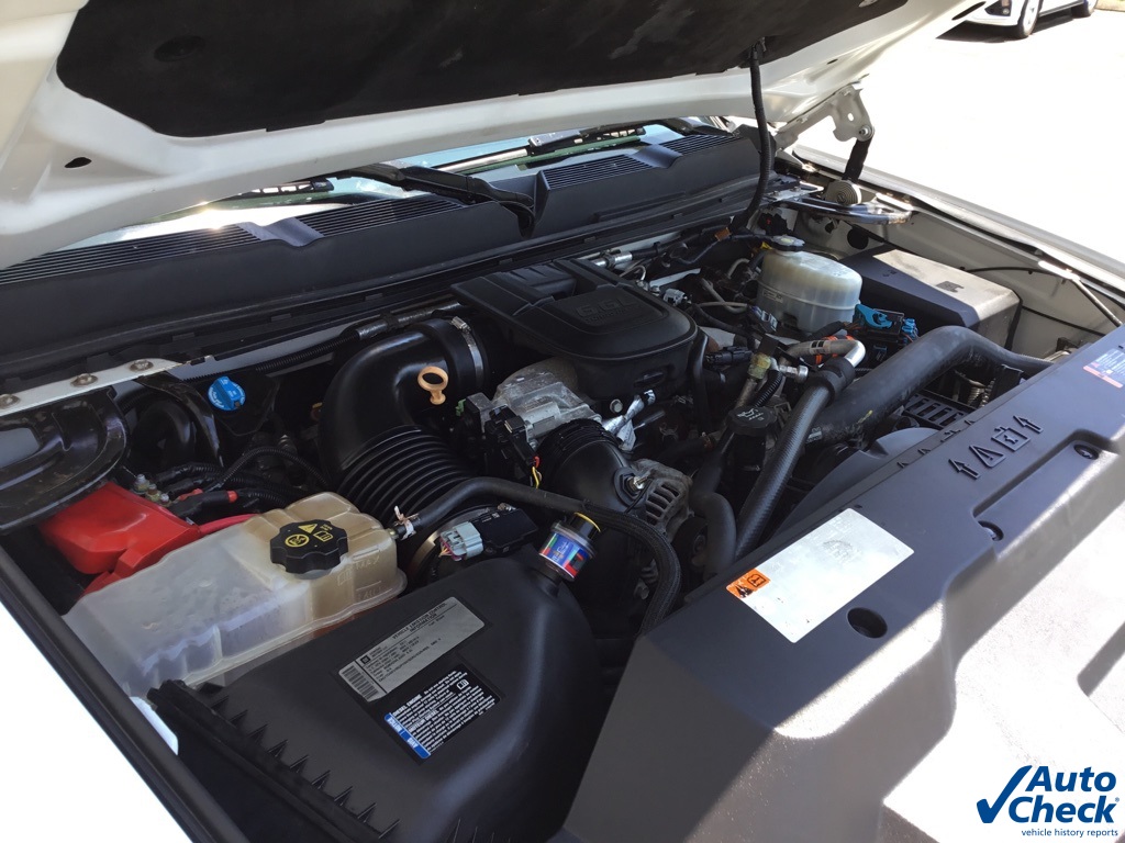 2011 Chevrolet Silverado 3500HD LTZ photo 36