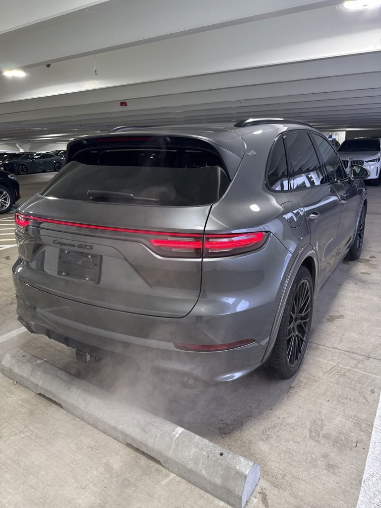 2021 Porsche Cayenne GTS photo 3