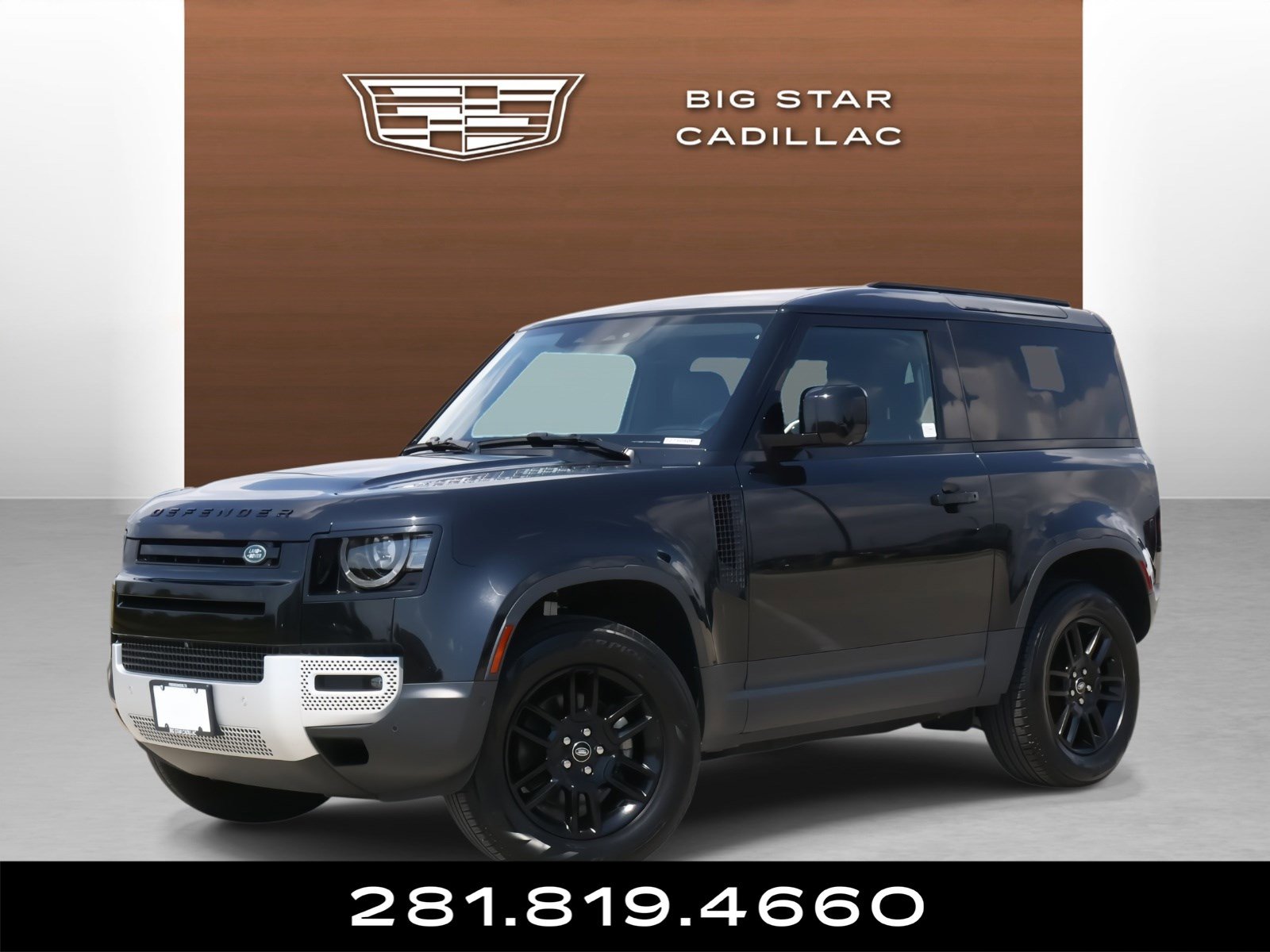 2024 Land Rover Defender S's photo