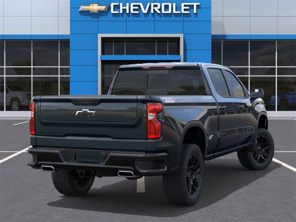 2026 Chevrolet Silverado Trail Boss LT photo 4