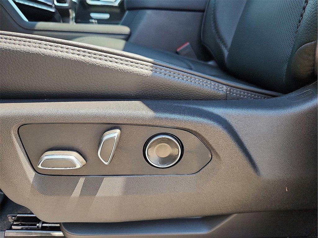 2026 Gmc Sierra 1500 Denali photo 12