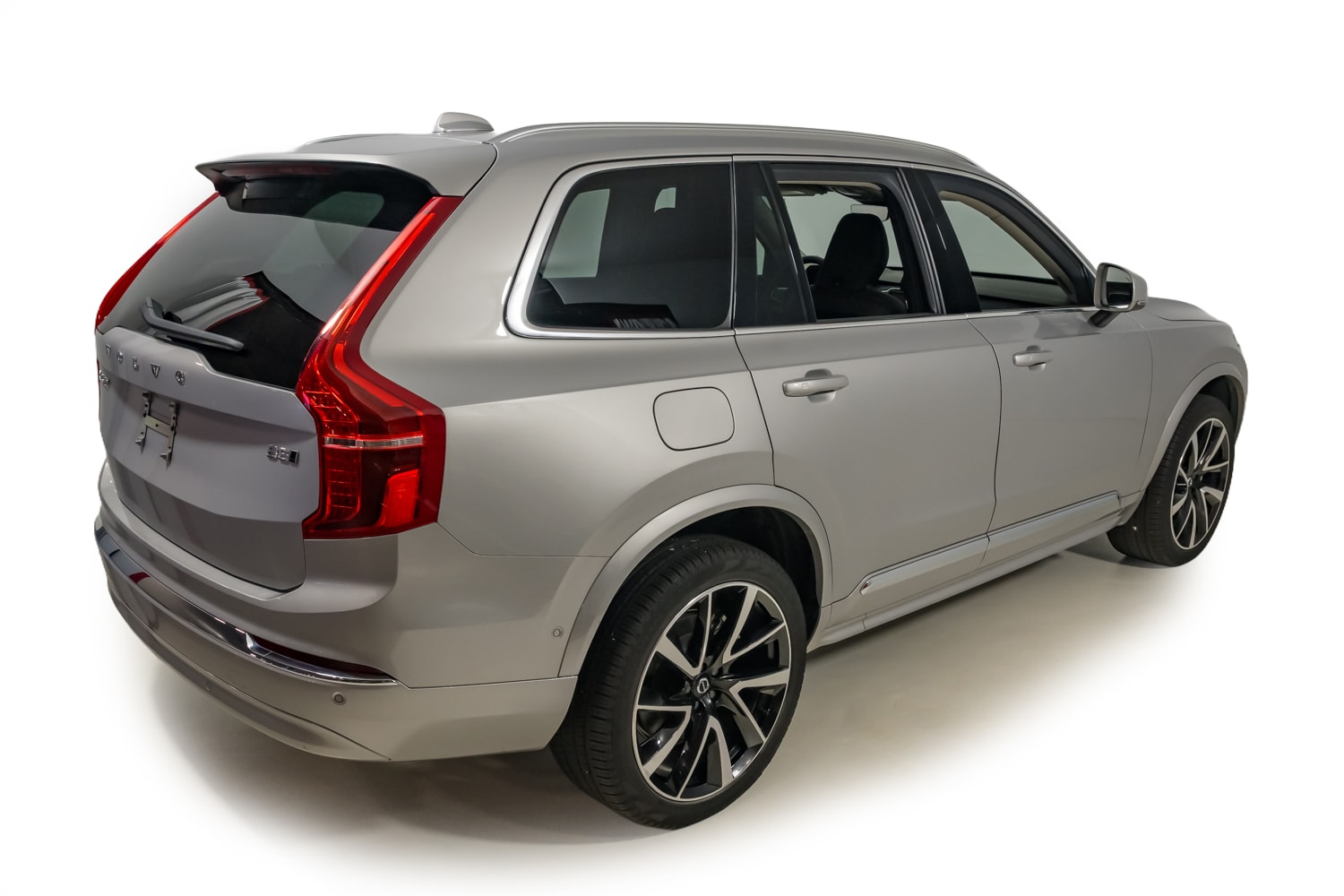 2024 Volvo XC90 B5 Plus photo 6