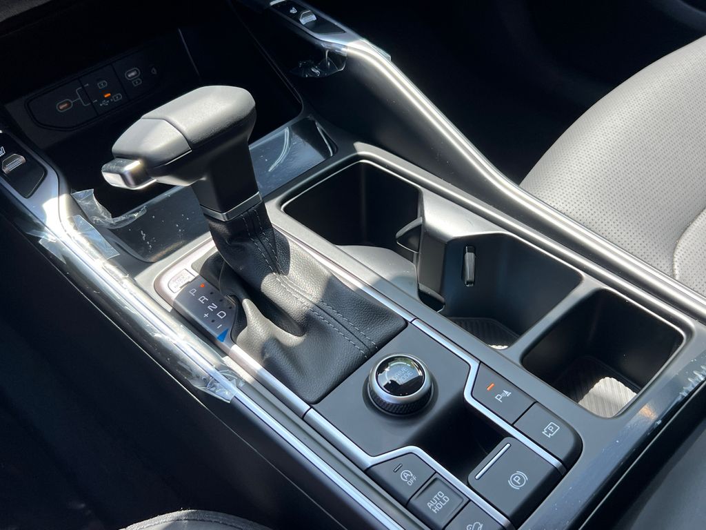 2025 Kia Sorento S photo 29