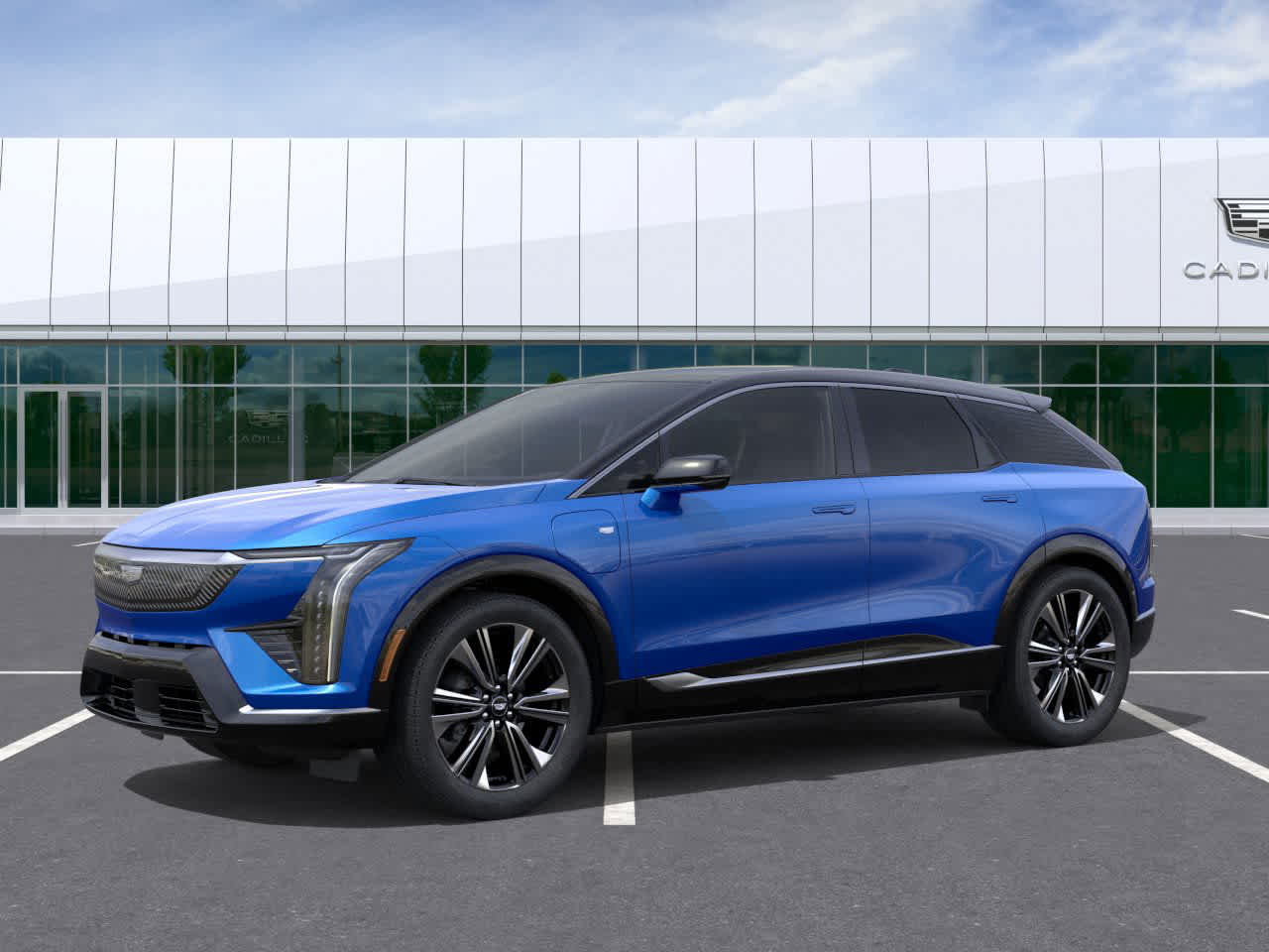 2025 Cadillac Optiq Luxury photo 2