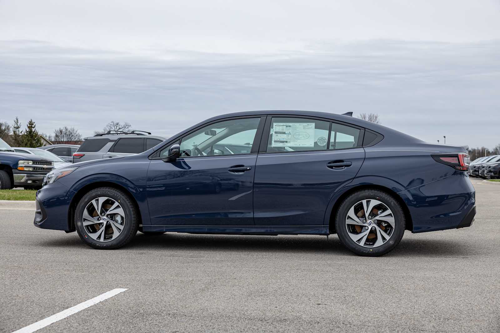 2025 Subaru Legacy Premium photo 3