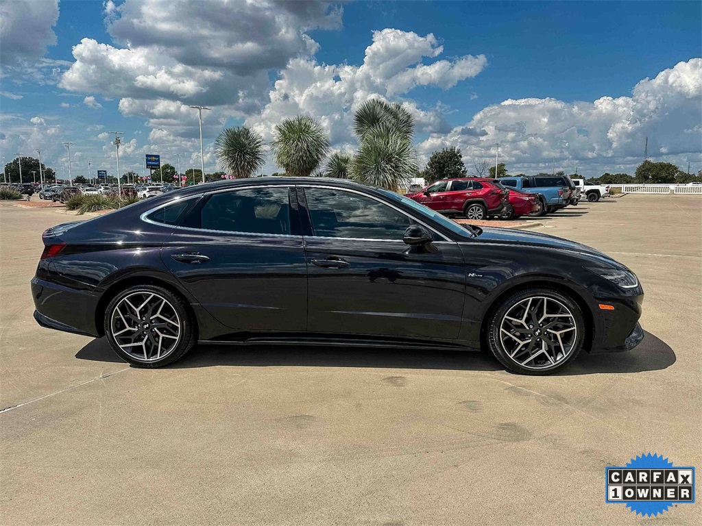 2023 Hyundai Sonata N Line photo 2