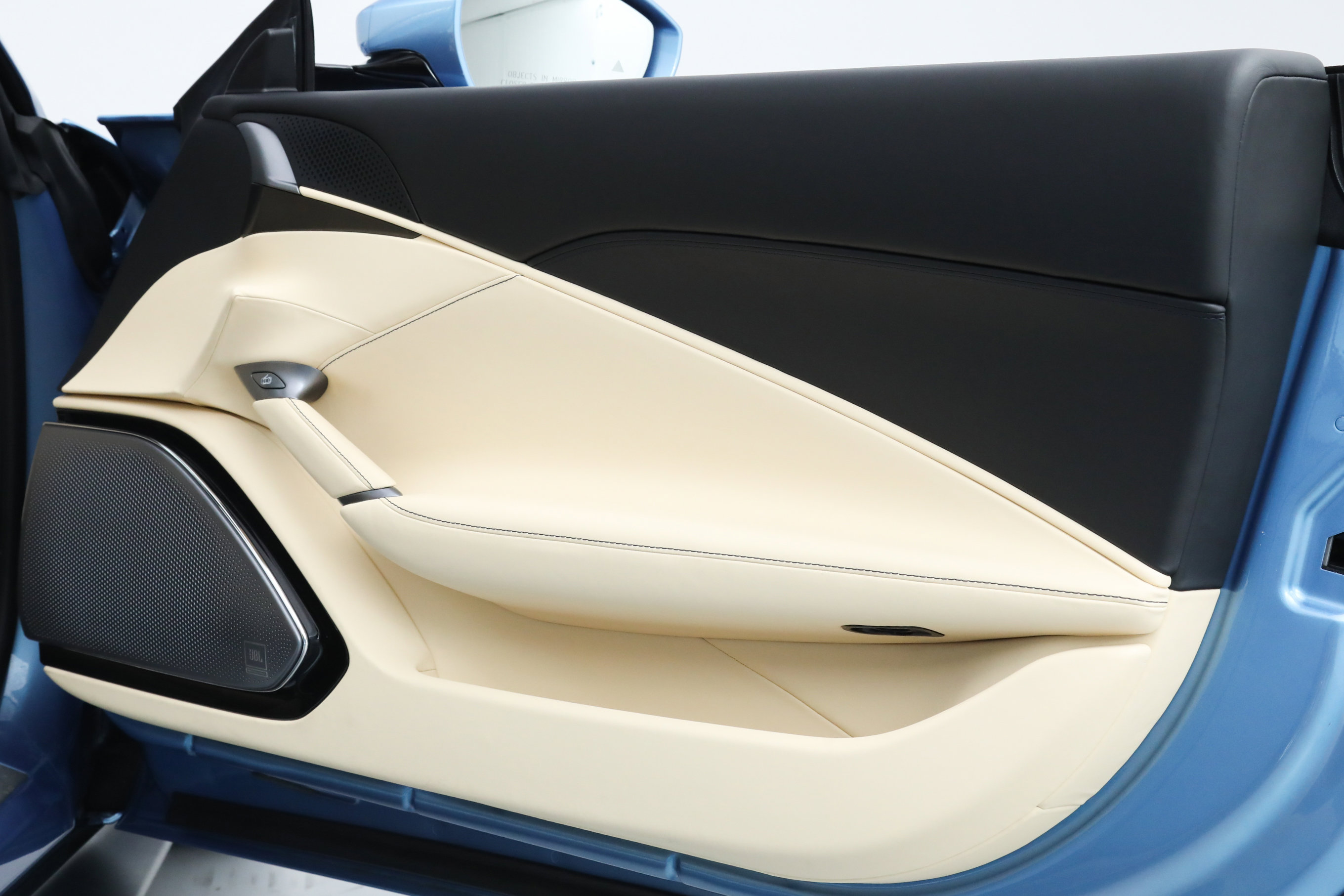 2025 Ferrari Roma Spider photo 19