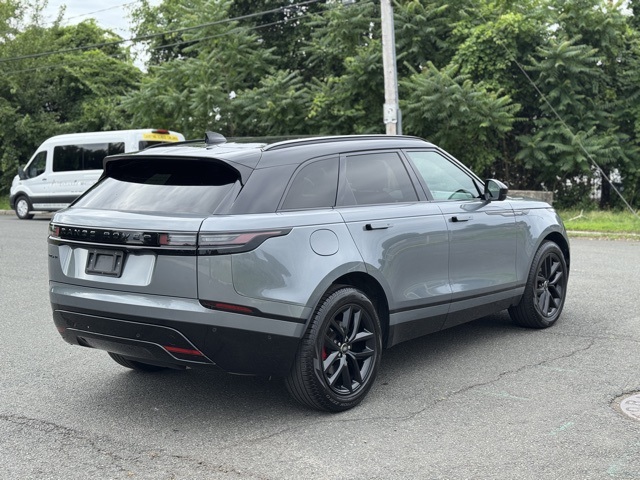 2025 Land Rover Range Rover Velar SE photo 2