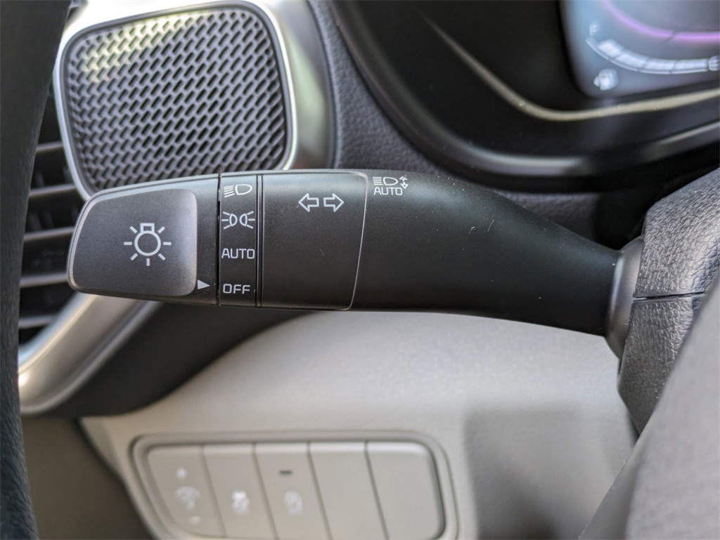 2025 Kia Soul LX photo 22