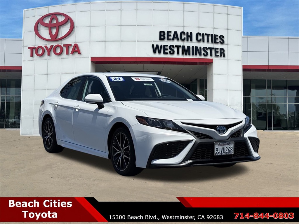 Certified Used 2024 White Toyota SE image 1