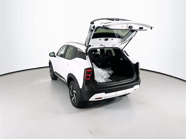 2026 Nissan Kicks SV photo 9