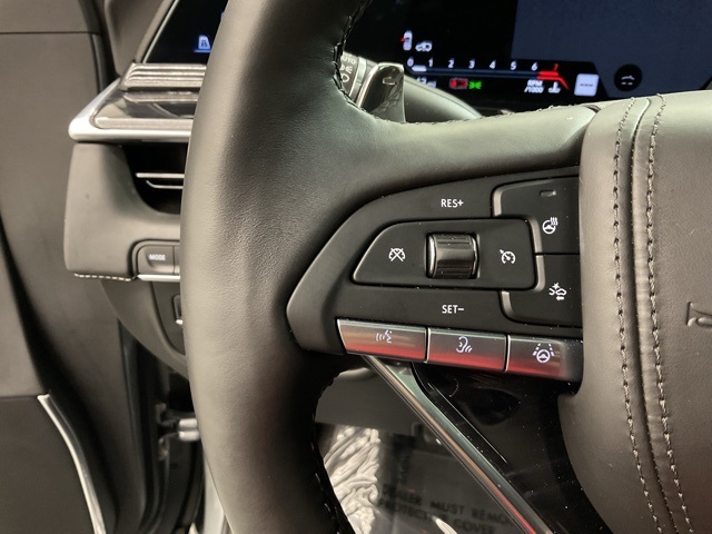 2024 Toyota RAV4 ESV V-Series photo 12