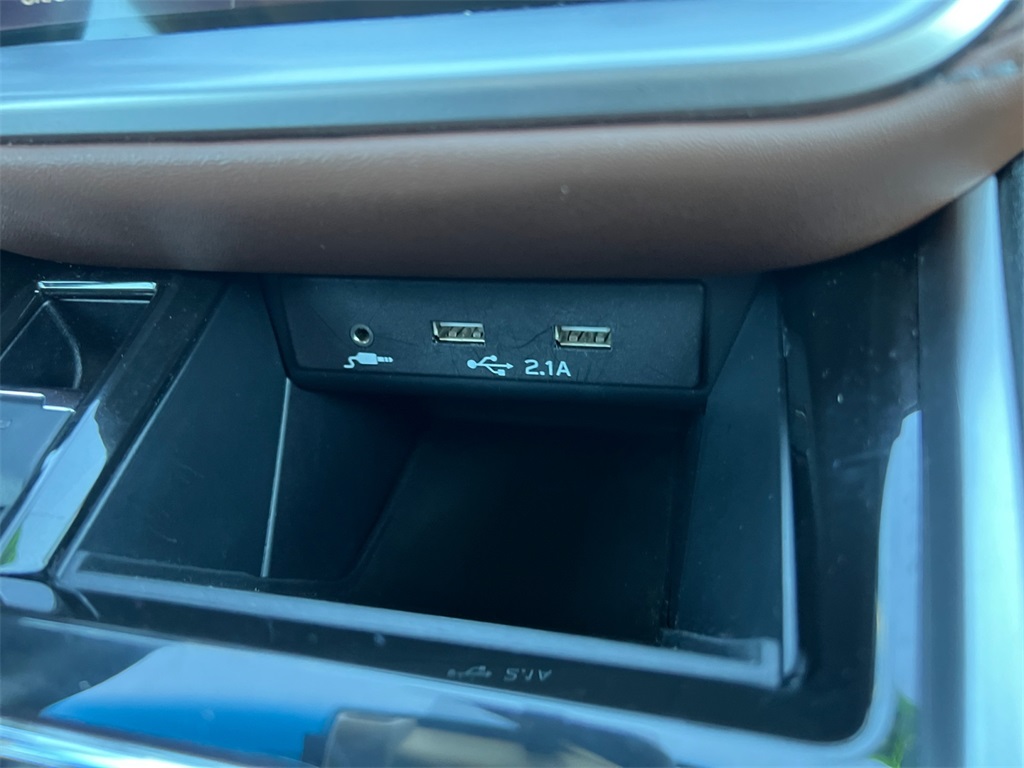 2022 Subaru Outback Touring photo 22
