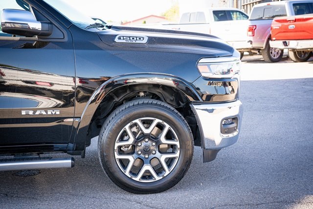 2025 Ram 1500 Laramie photo 5