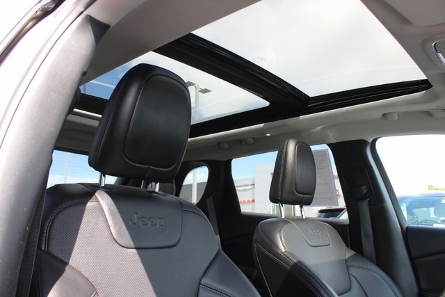 2021 Jeep Cherokee Limited photo 30