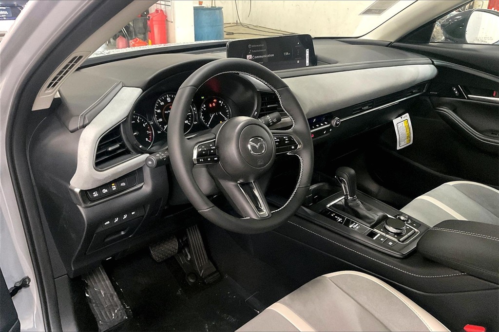 2026 MAZDA CX-30 - Image 7