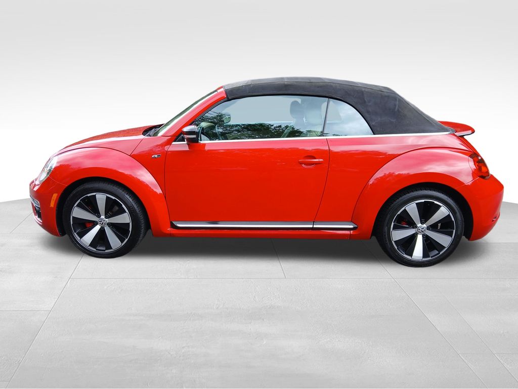 2014 Volkswagen Beetle R-Line Convertible photo 2